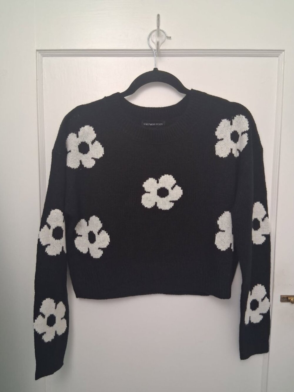 Women's Black Cropped Knit Sweater with Daises